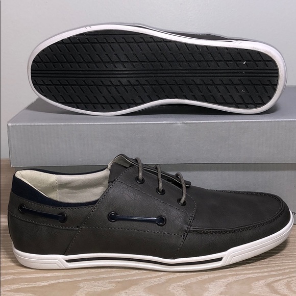 ❤️Sold❤️Unlisted Kenneth Cole Size 10.5 Boat - Picture 4 of 8